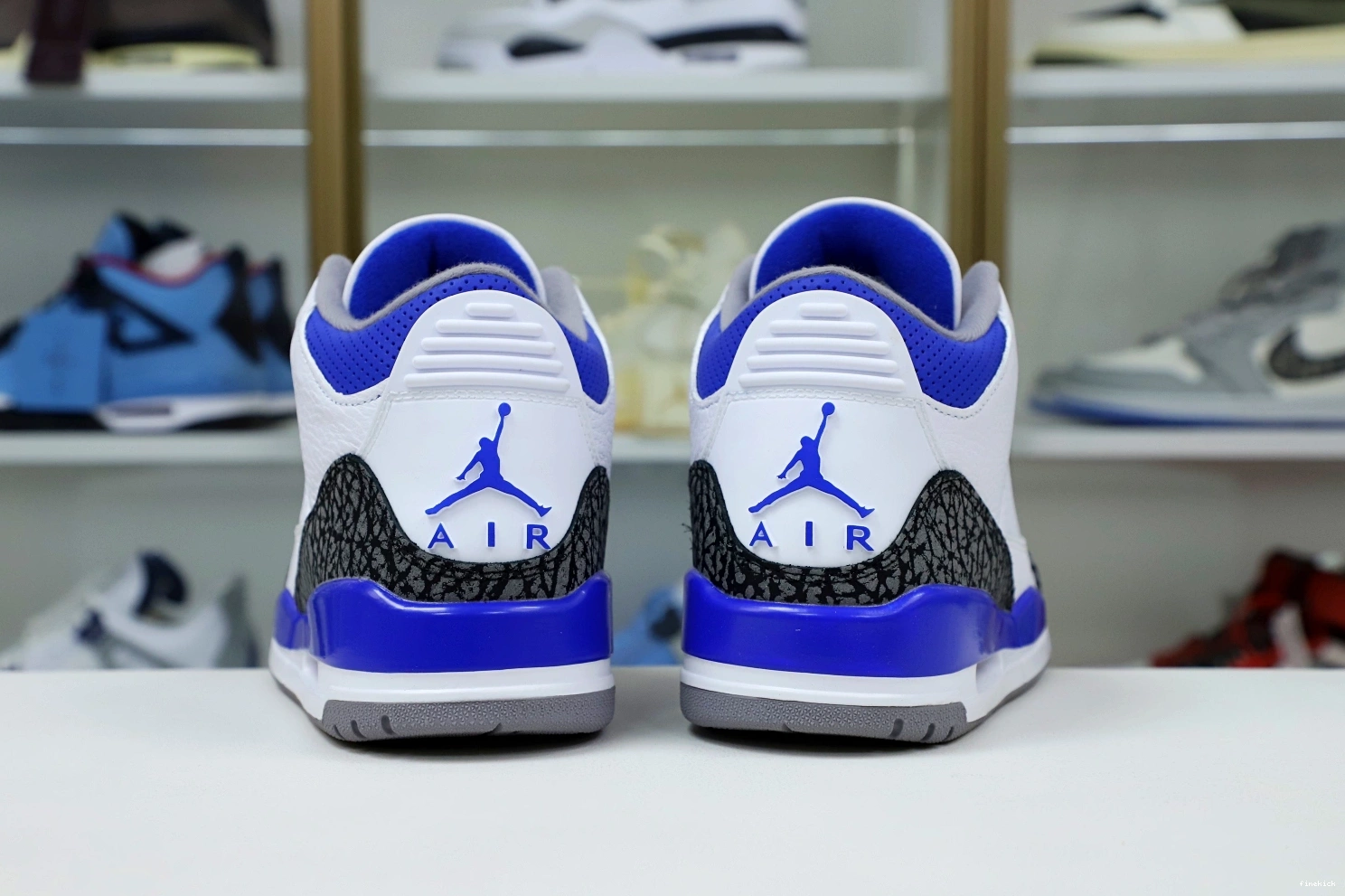 'RACER 3 (CT8532-145) BLUE' JORDAN AIR RETRO 0207